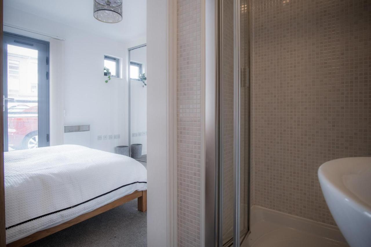 Maritime Quarter - 2 Bedroom Apartment - Sa1 Beach Front Fishermans Way 스완지 외부 사진